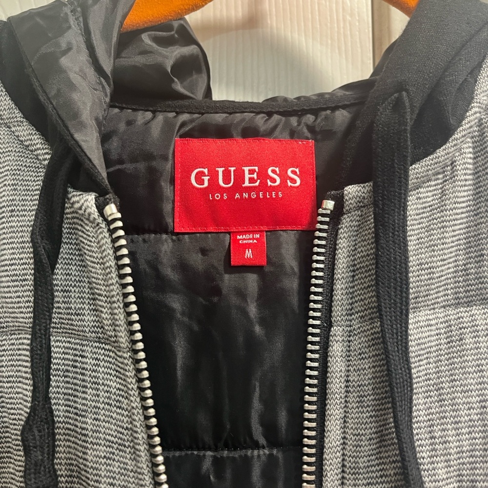 Like New Men's Black and Gray Hooded Zipper Guess Size Medium. - Picture 3 of 14